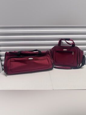 Samsonite 2-Piece Travel Set - Rolling Duffel & Boarding Bag - Burgundy NWOT